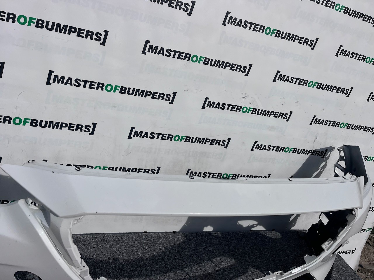 Mazda Cx3 Cx-3 Sport Skyactive 2015-2019 Front Bumper Genuine [g568]