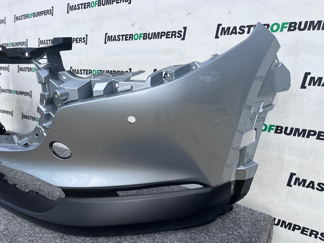 Mazda Cx-30 Skyactiv Mhev Sport 2020-2025 Front Bumper 4 Pdc Genuine [g569]