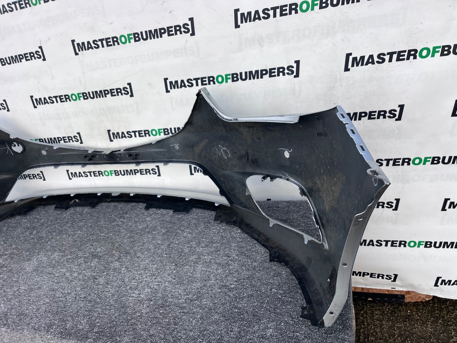 Mazda 6 Mk3 Pre-facelift 2012-2015 Front Bumper 4 Pdc No Jets Genuine [g586]