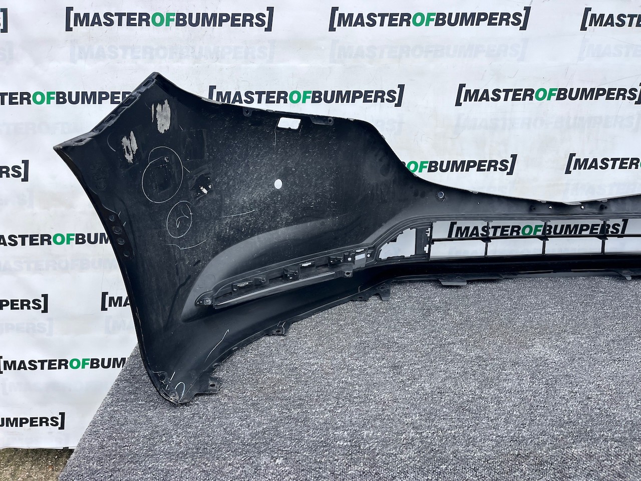 Mazda 6 Sport Skyactive Mk3 Lift 2018-2023  Front Bumper 4 Pdc Genuine [g610]