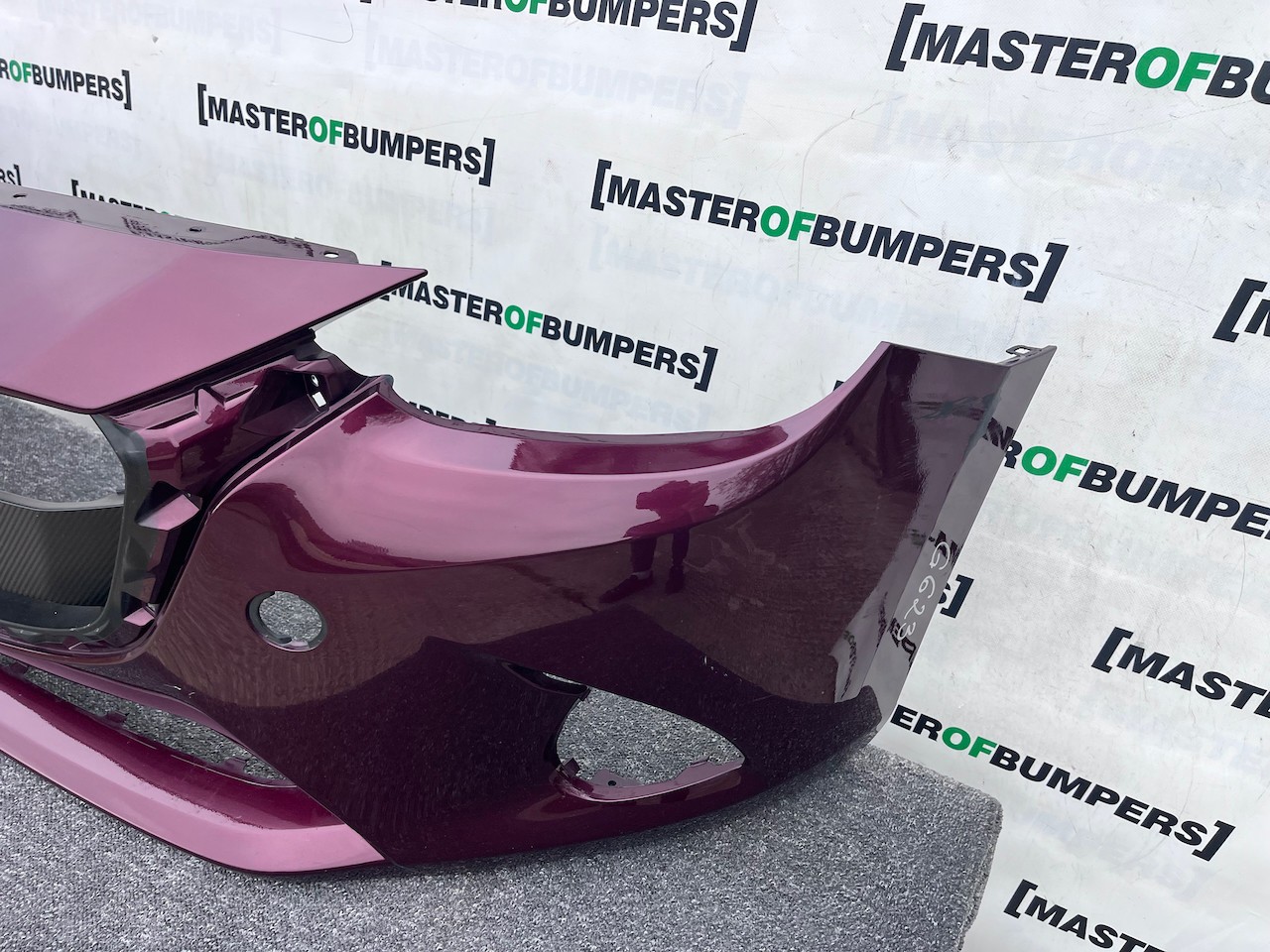 Mazda 2 Mk3 Hatchback Skyactive 2014-2018 Front Bumper Genuine [g623]