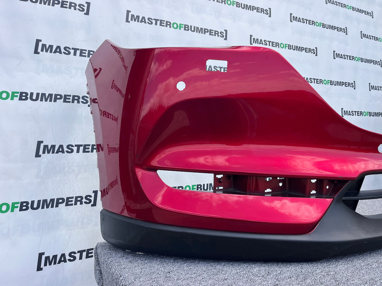 Mazda Cx-5 Cx5 Skyactiv Mk2 2017-2021 Front Bumper 4 Pdc + Jets Genuine [g532]