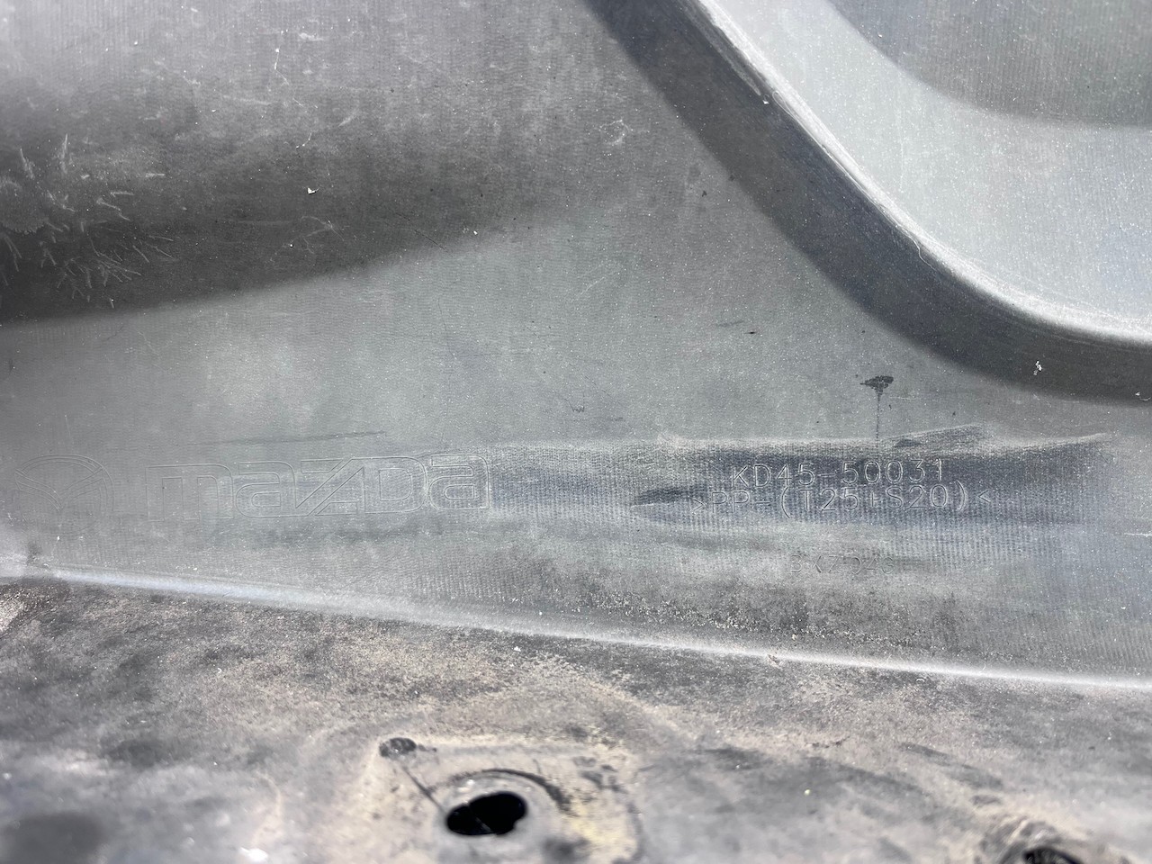 Mazda Cx-5 Cx5 Mk1 2012-2016 Front Bumper 4 Pdc No Jets Genuine [g566]