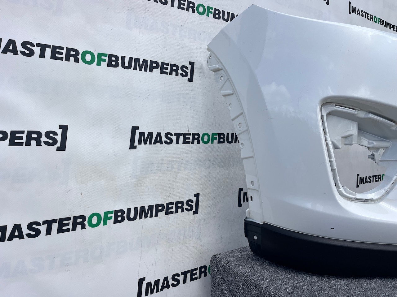 Mazda Cx-5 Cx5 Mk1 2012-2016 Front Bumper 4 Pdc No Jets Genuine [g566]