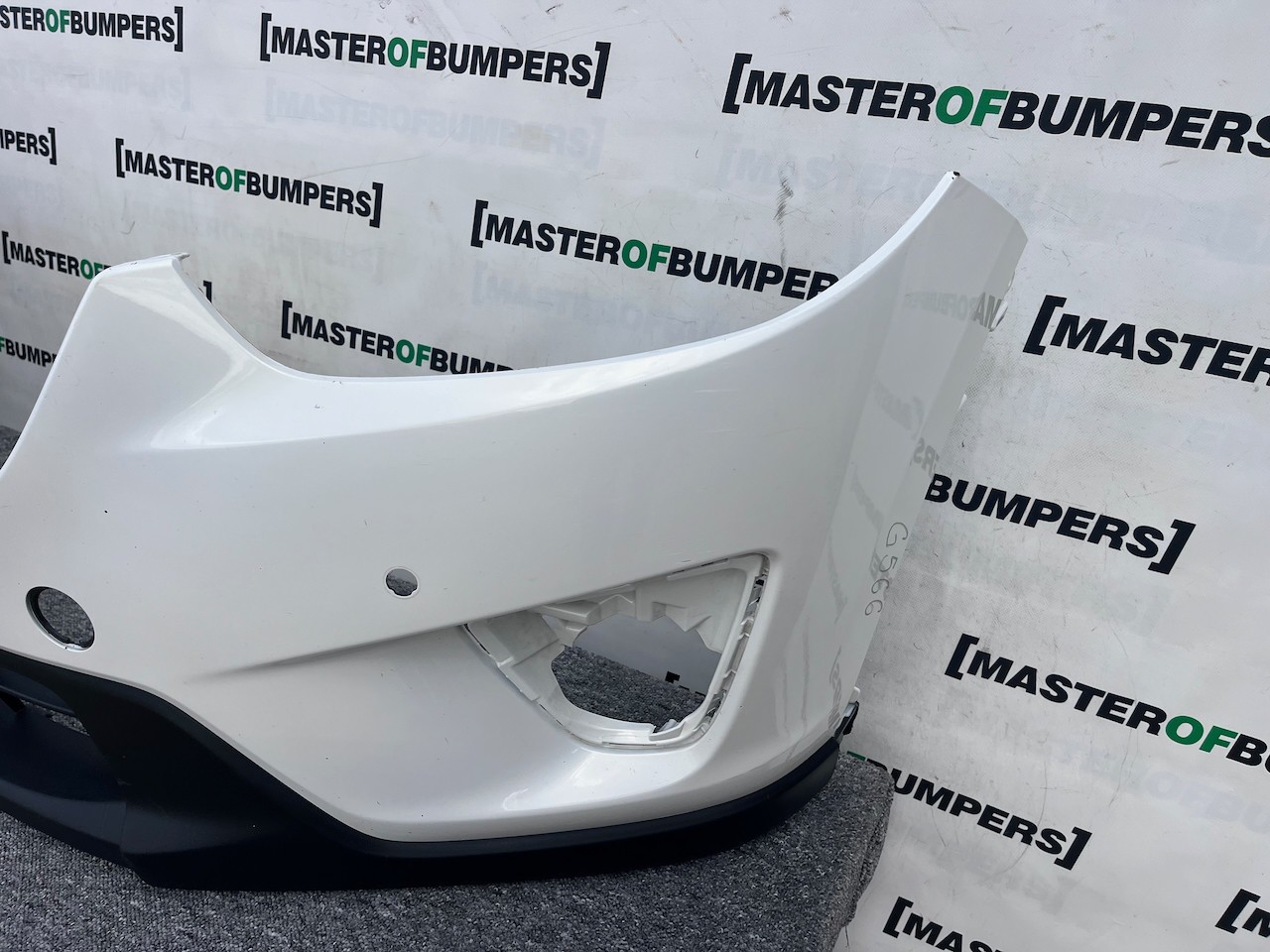 Mazda Cx-5 Cx5 Mk1 2012-2016 Front Bumper 4 Pdc No Jets Genuine [g566]