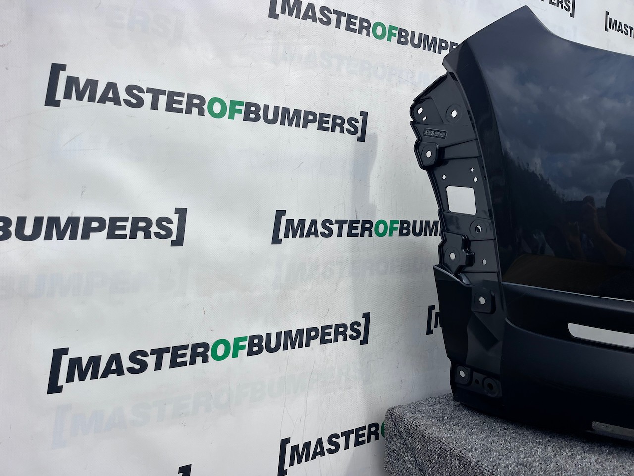 Mazda Mx30 Sport Lux Prime Sr Hatchback 2021-2024 Front Bumper Genuine [g567]