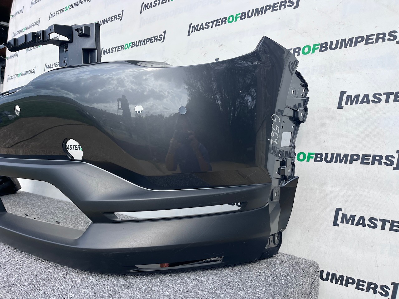 Mazda Mx30 Sport Lux Prime Sr Hatchback 2021-2024 Front Bumper Genuine [g567]