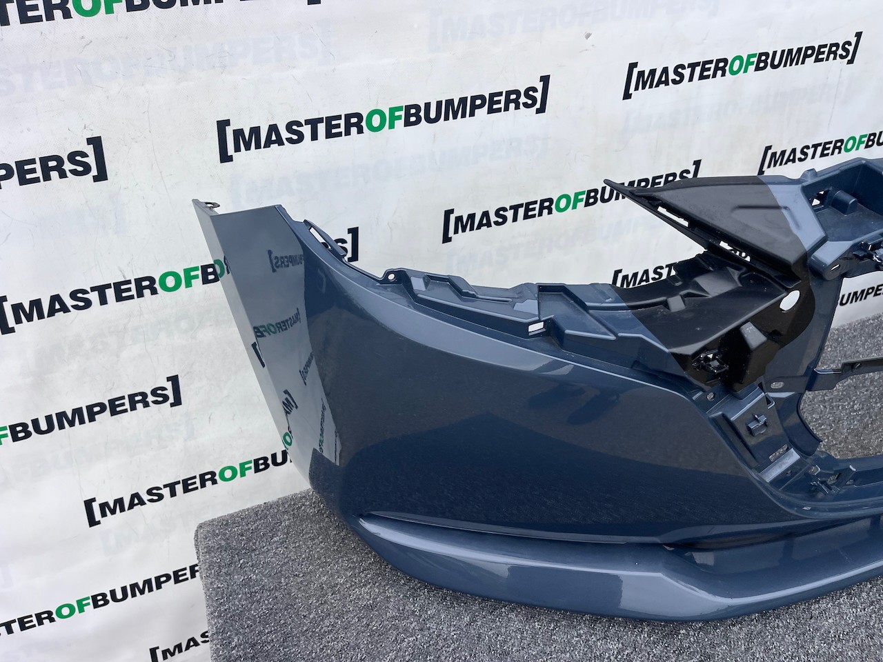 Mazda 2 Skyactiv Lift Hatchback 2019-2023 Front Bumper Genuine [g622]