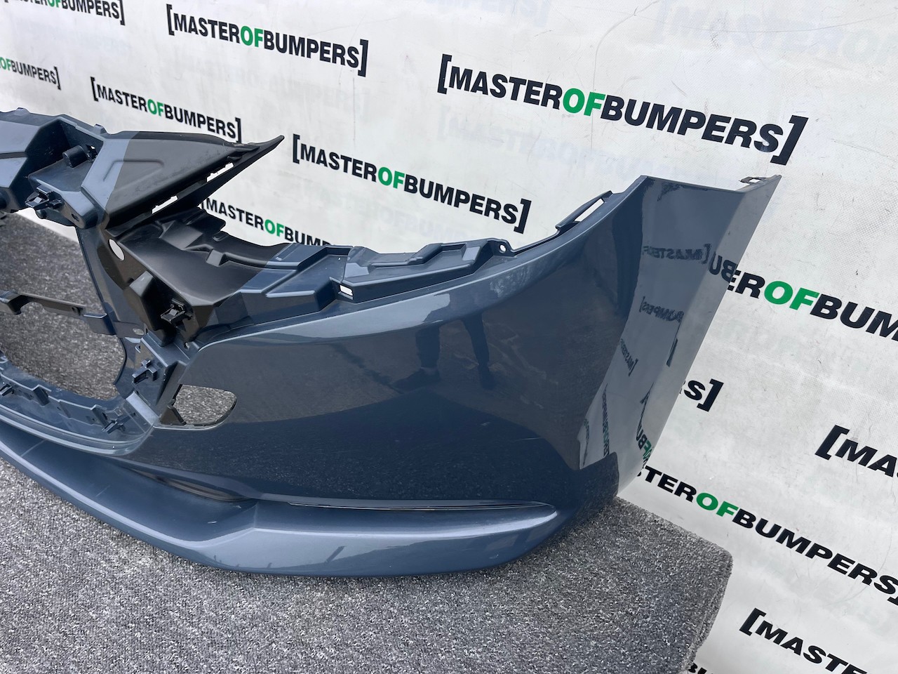 Mazda 2 Skyactiv Lift Hatchback 2019-2023 Front Bumper Genuine [g622]