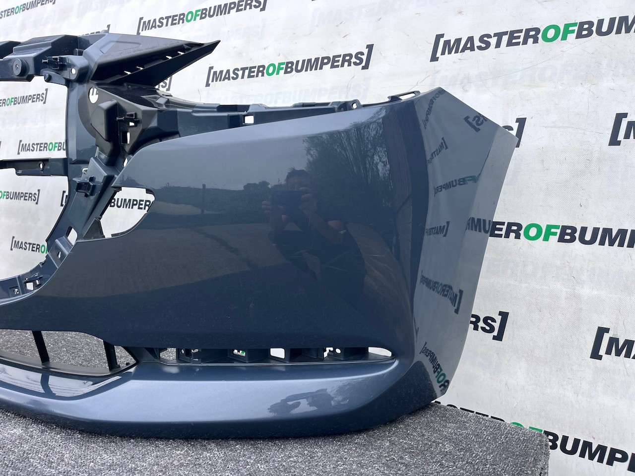 Mazda 2 Skyactiv Lift Hatchback 2019-2023 Front Bumper Genuine [g622]