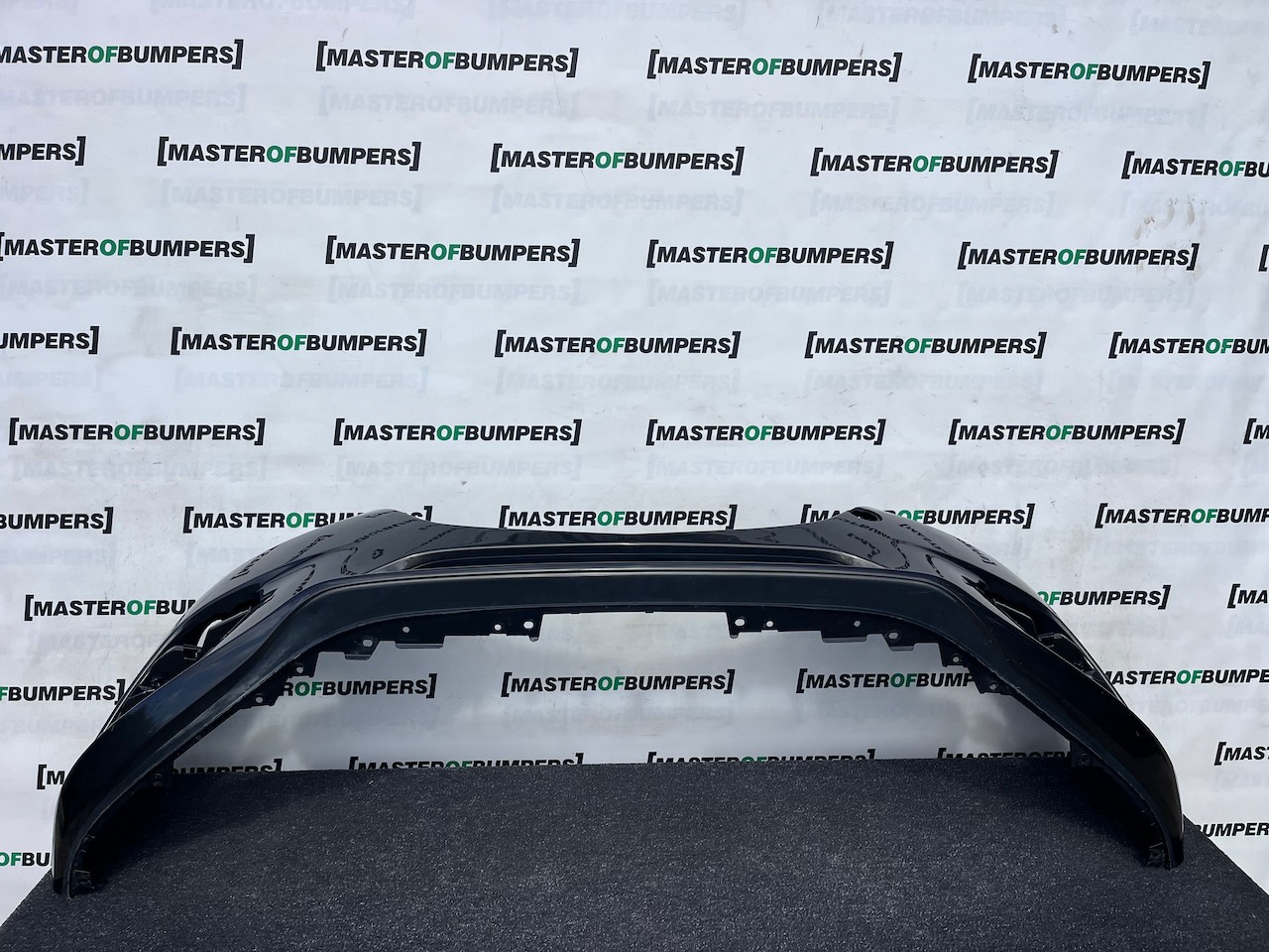 Mazda 3 Skyactiv Saloon Estate Mk3 2013-2016 Front Bumper No Pdc Genuine [g640]