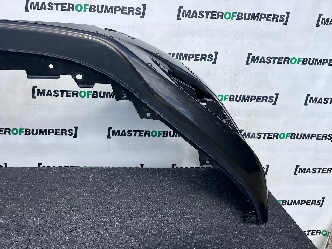 Mazda 3 Skyactiv Saloon Estate Mk3 2013-2016 Front Bumper No Pdc Genuine [g640]