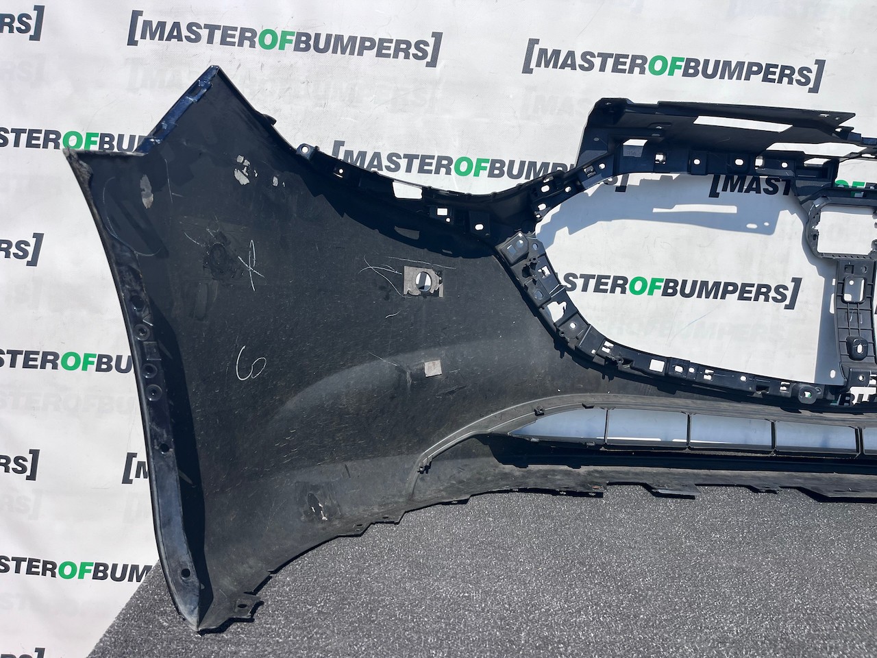 Mazda 3 Skyactive Sport Mk4 2019-2025 Front Bumper 4 Pdc Genuine [g642]
