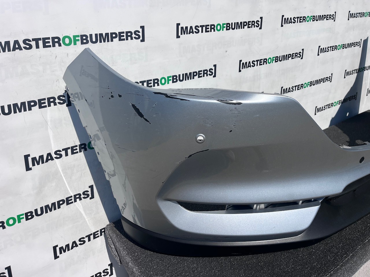 Mazda Cx-5 Cx5 Sport Mk2 2017-2021 Front Bumper 4 Pdc No Jets Genuine [g643]