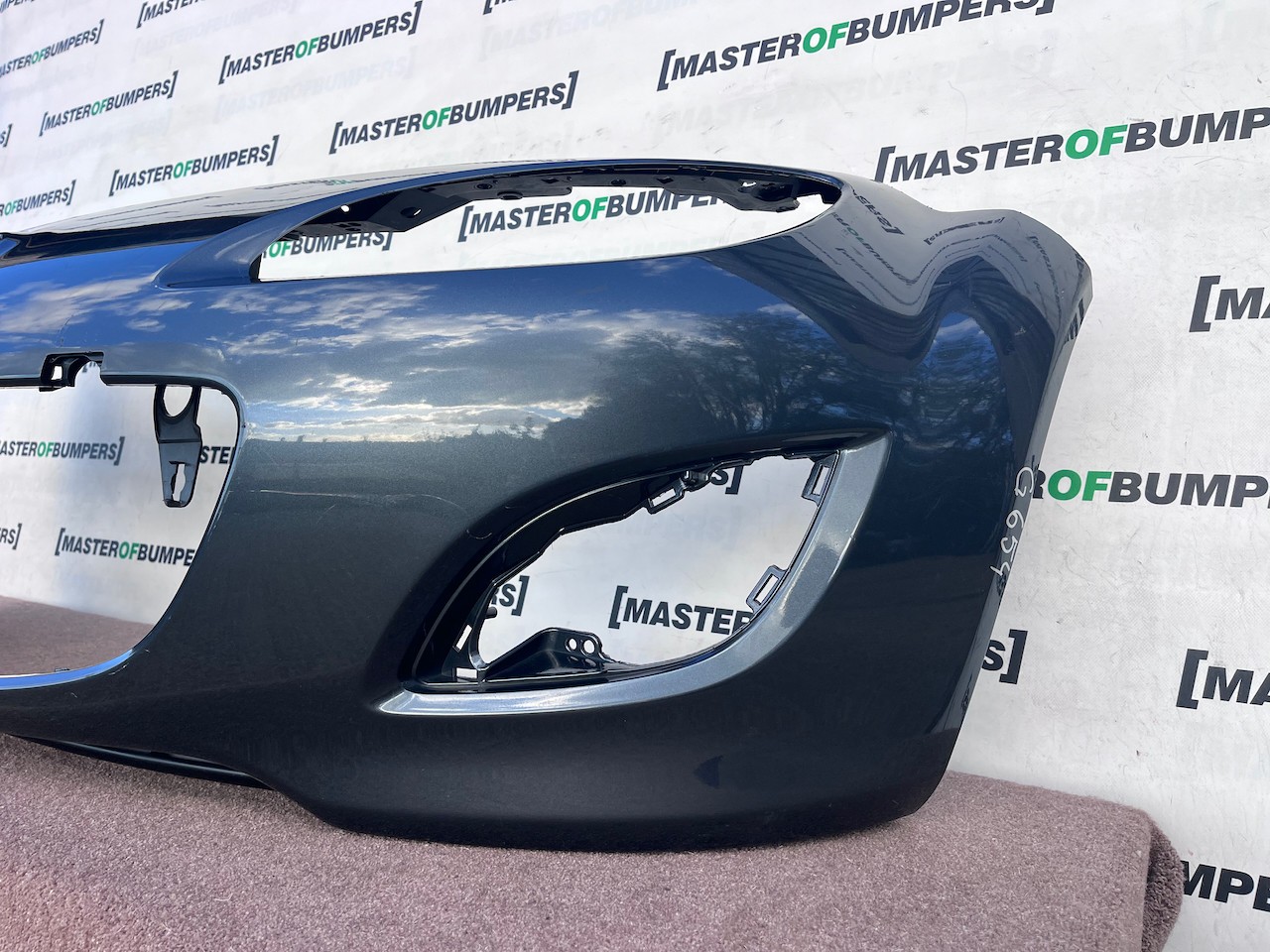 Mazda Mx5 Mx-5 Cabrio Nc2 Lift 2009-2012  Front Bumper Genuine [g654]
