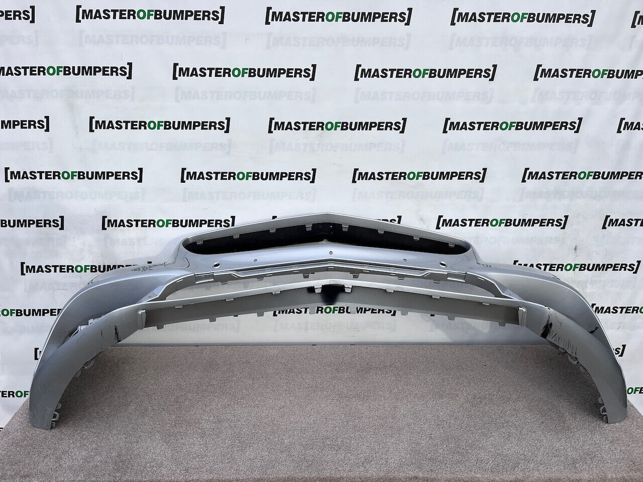 Mercedes Slk Class Slc Amg W172 2016-2019 Front Bumper 6 Pdc Genuine [e933]