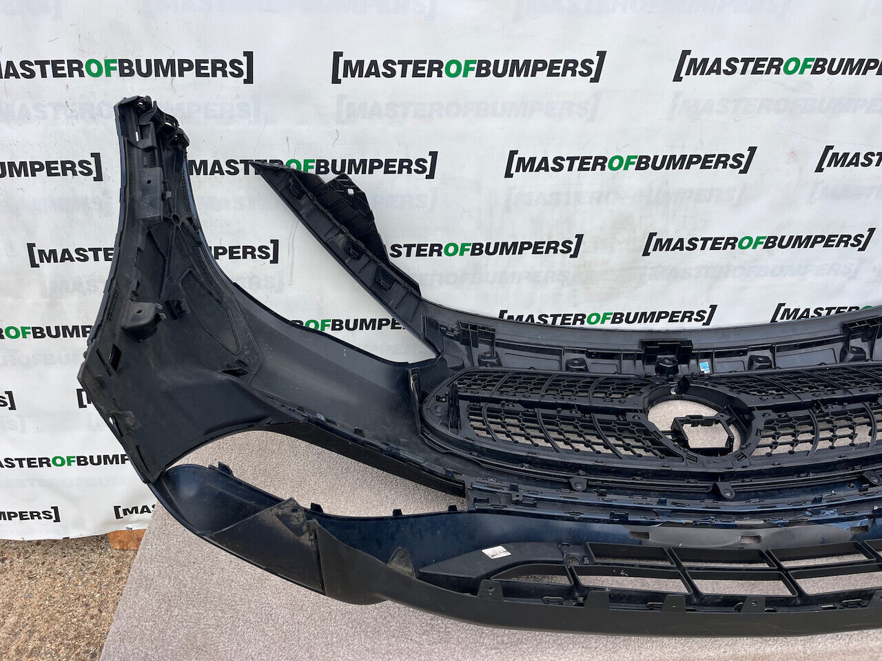 Mercedes Gla Amg Premium A247 Lift 2020-2024 Front Bumper 6 Pdc Genuine [e92]