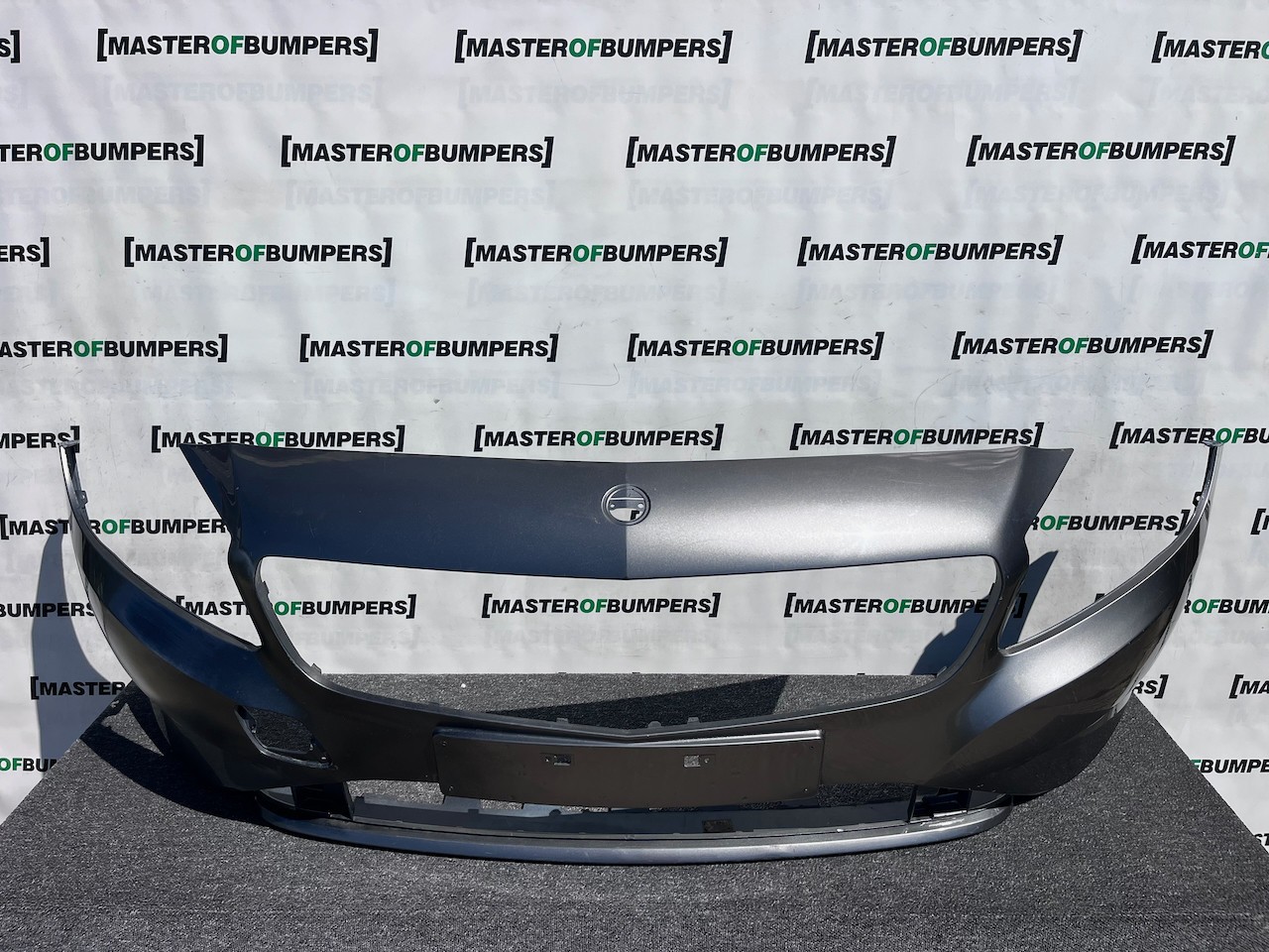 Mercedes A Class Se A176 Hatchback 2012-2015 Front Bumper No Pdc Genuine [e399]