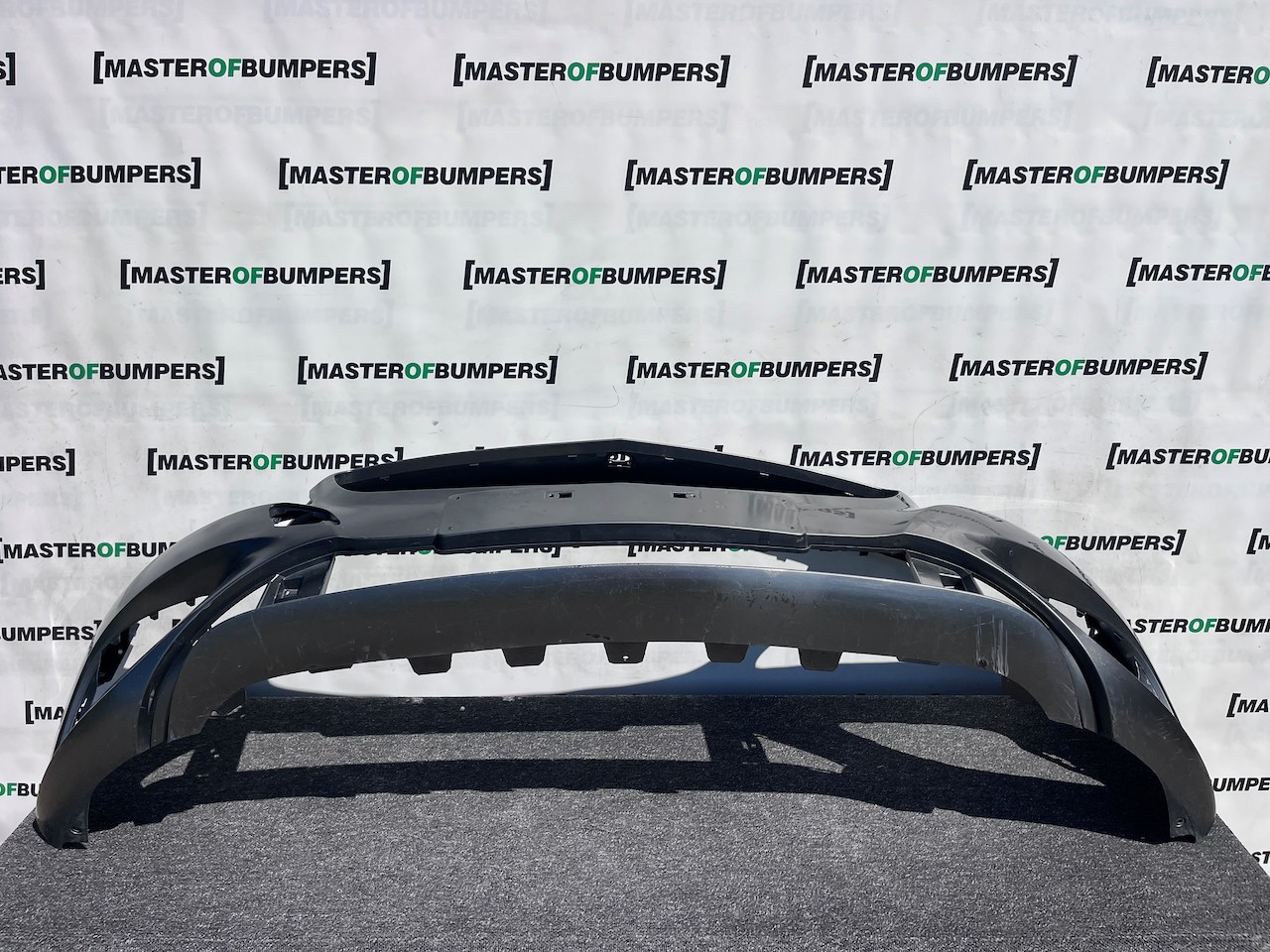 Mercedes A Class Se A176 Hatchback 2012-2015 Front Bumper No Pdc Genuine [e399]
