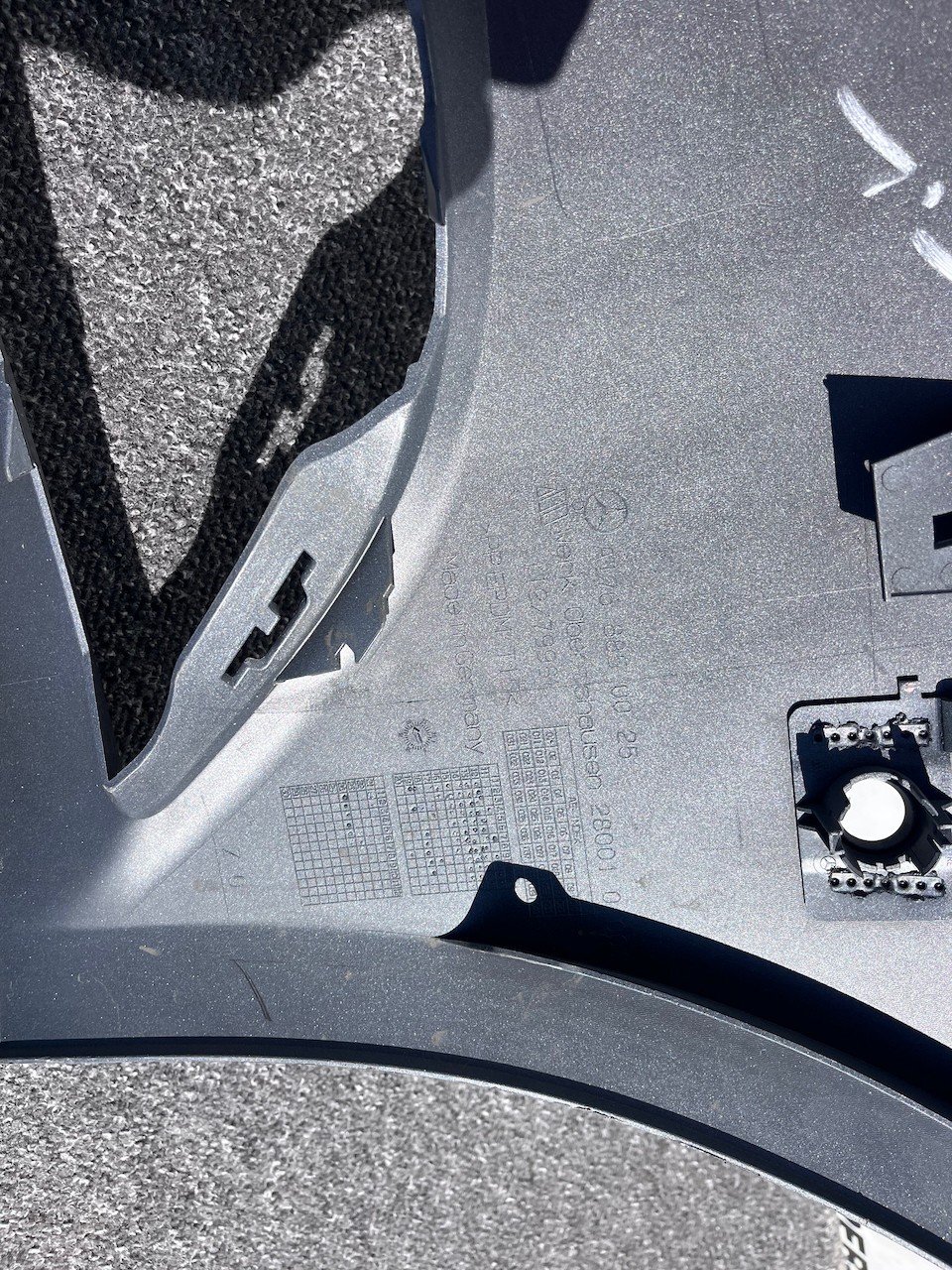 Mercedes A Class Se A176 Hatchback 2012-2015 Front Bumper 6 Pdc Genuine [e401]