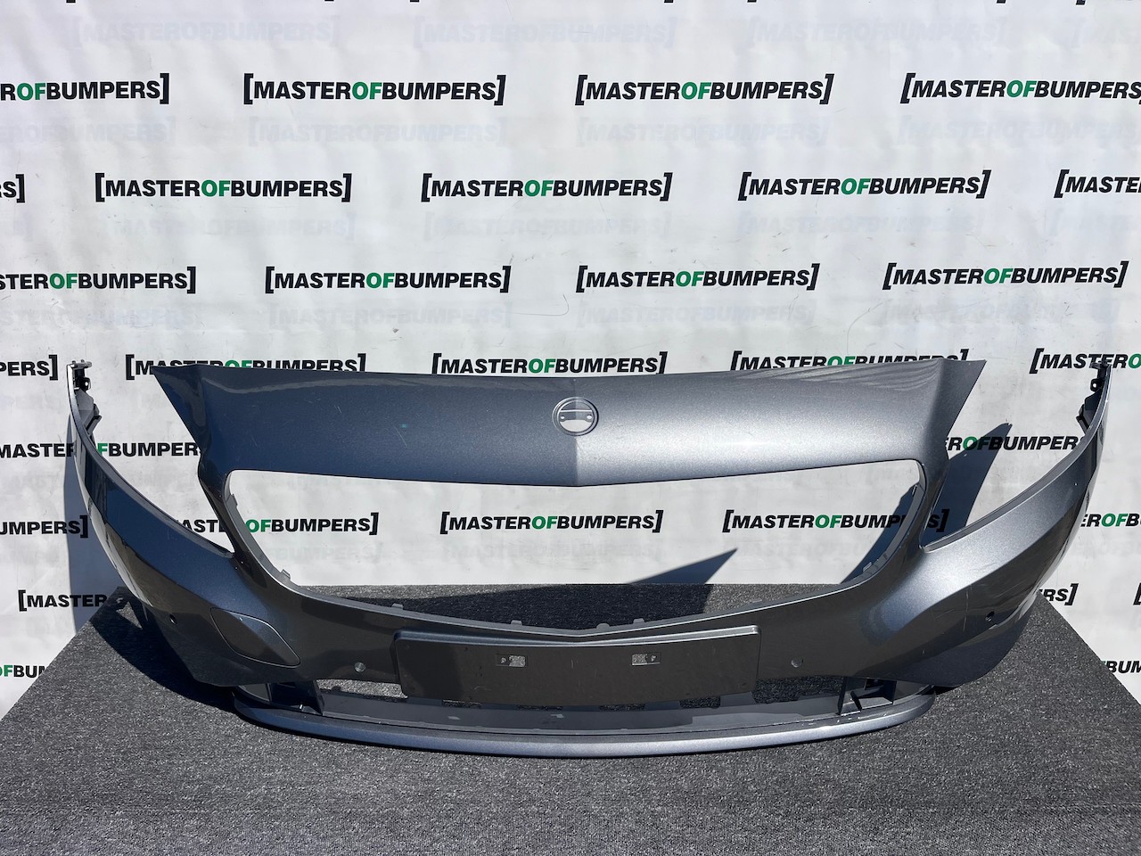 Mercedes A Class Se A176 Hatchback 2012-2015 Front Bumper 6 Pdc Genuine [e401]