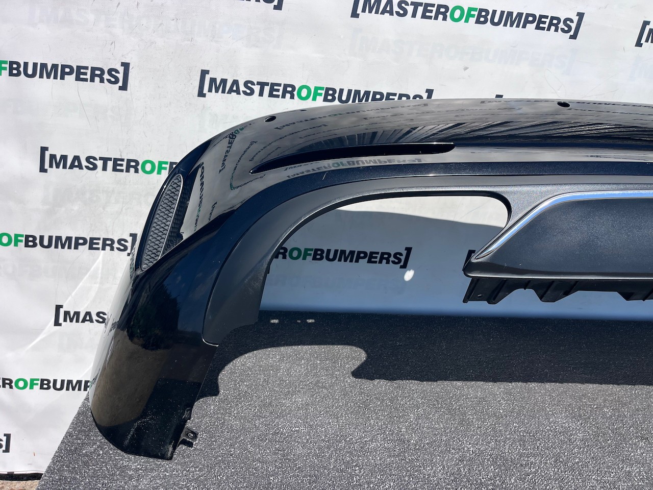 Mercedes Slk Class Slc Amg W172 2016-2020 Rear Bumper 4 Pdc Genuine [e445]