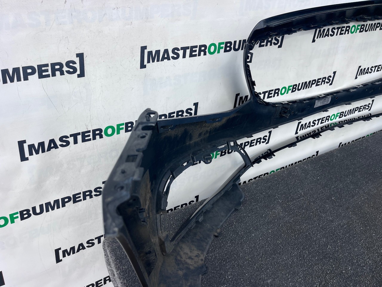 Mercedes E Class Se Sport A213 E220 Saloon 2016-2019 Front Bumper Genuine [e453]