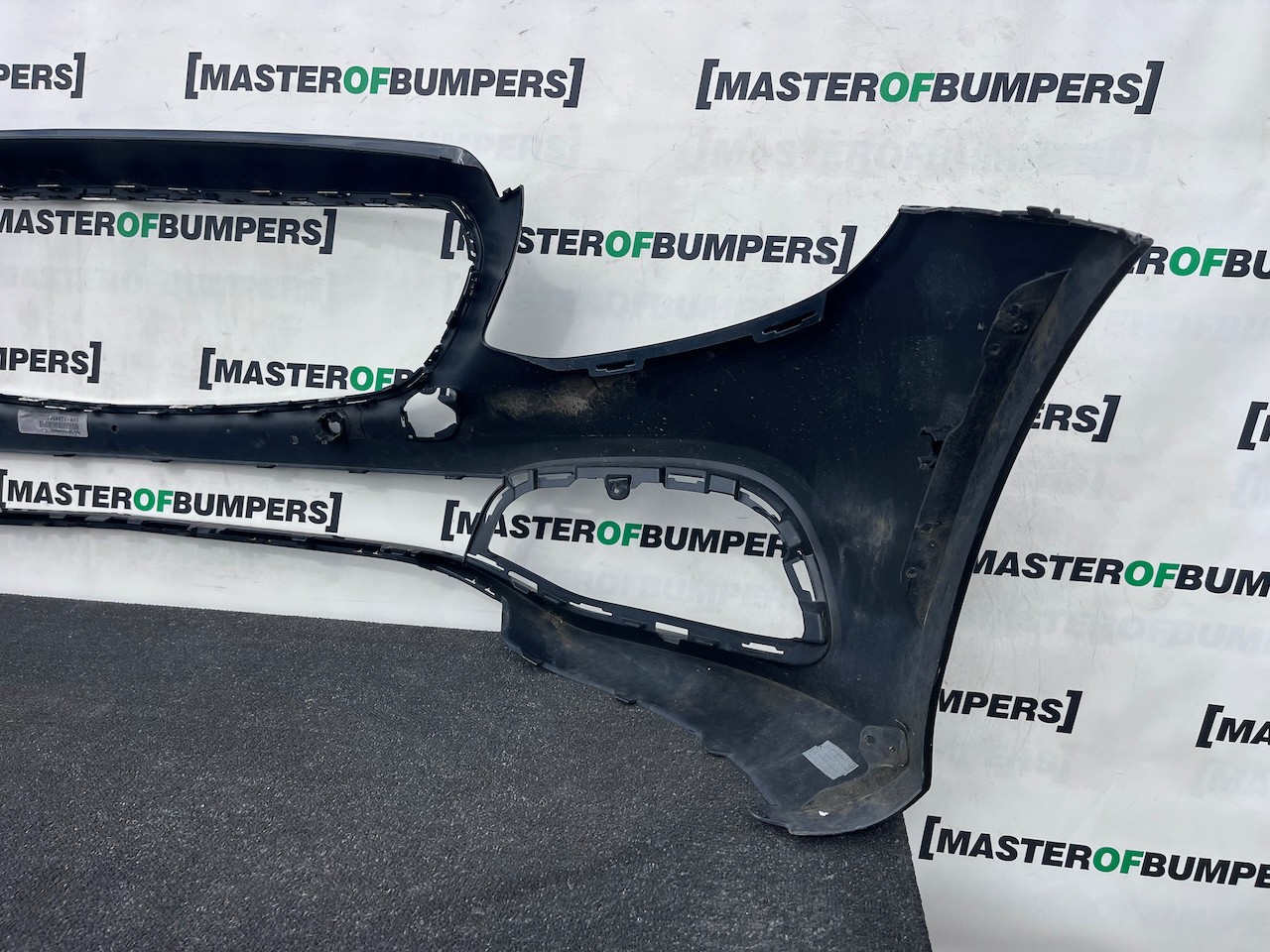 Mercedes E Class Se Sport A213 E220 Saloon 2016-2019 Front Bumper Genuine [e453]
