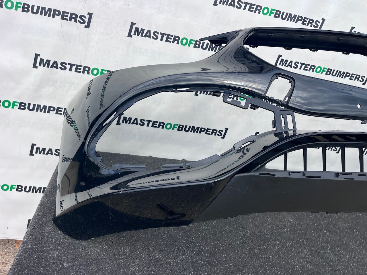 Mercedes C Class Se Basic A206 Salon Estate 2022-2025 Front Bumper Genuine [e454 Mercedes C Class Se Basic A206 Salon Estate 2022-2025 Front Bumper Genuine [e454