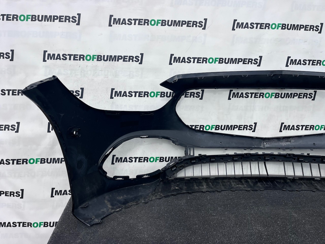 Mercedes C Class Se Basic A206 Salon Estate 2022-2025 Front Bumper Genuine [e454 Mercedes C Class Se Basic A206 Salon Estate 2022-2025 Front Bumper Genuine [e454
