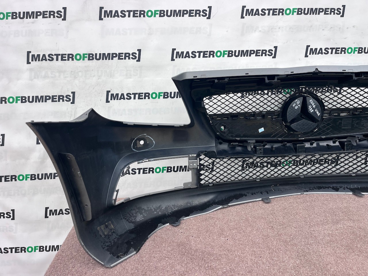 Mercedes Slk Se Cabrio A172 Mk3 2012-2015 Front Bumper 4 Pdc Genuine [e491]