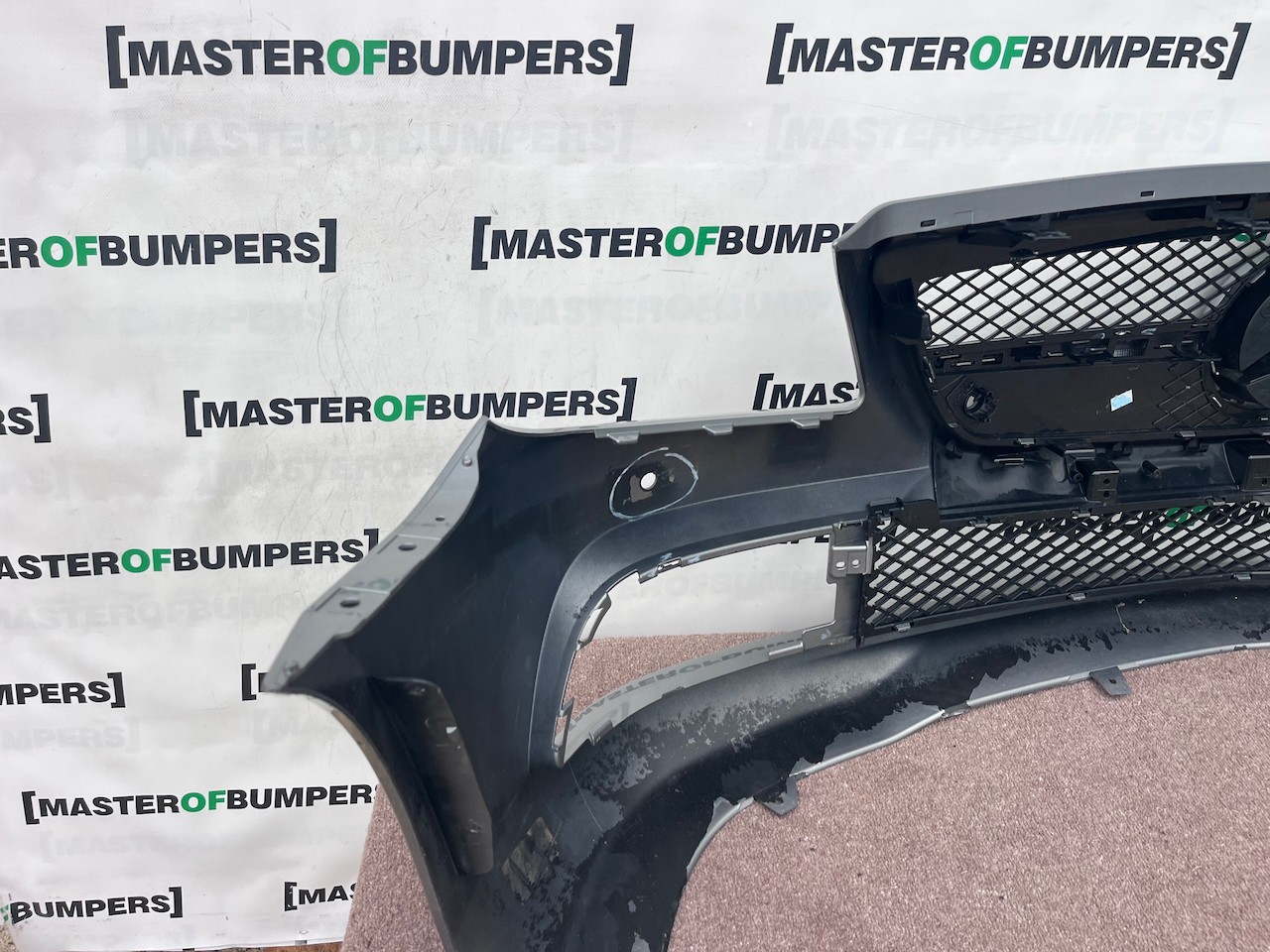 Mercedes Slk Se Cabrio A172 Mk3 2012-2015 Front Bumper 4 Pdc Genuine [e491]