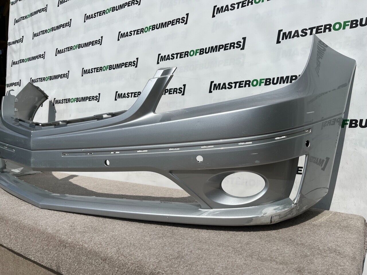 Mercedes Clc A203 2008-2011 Front Bumper 6 Pdc Genuine [e840]