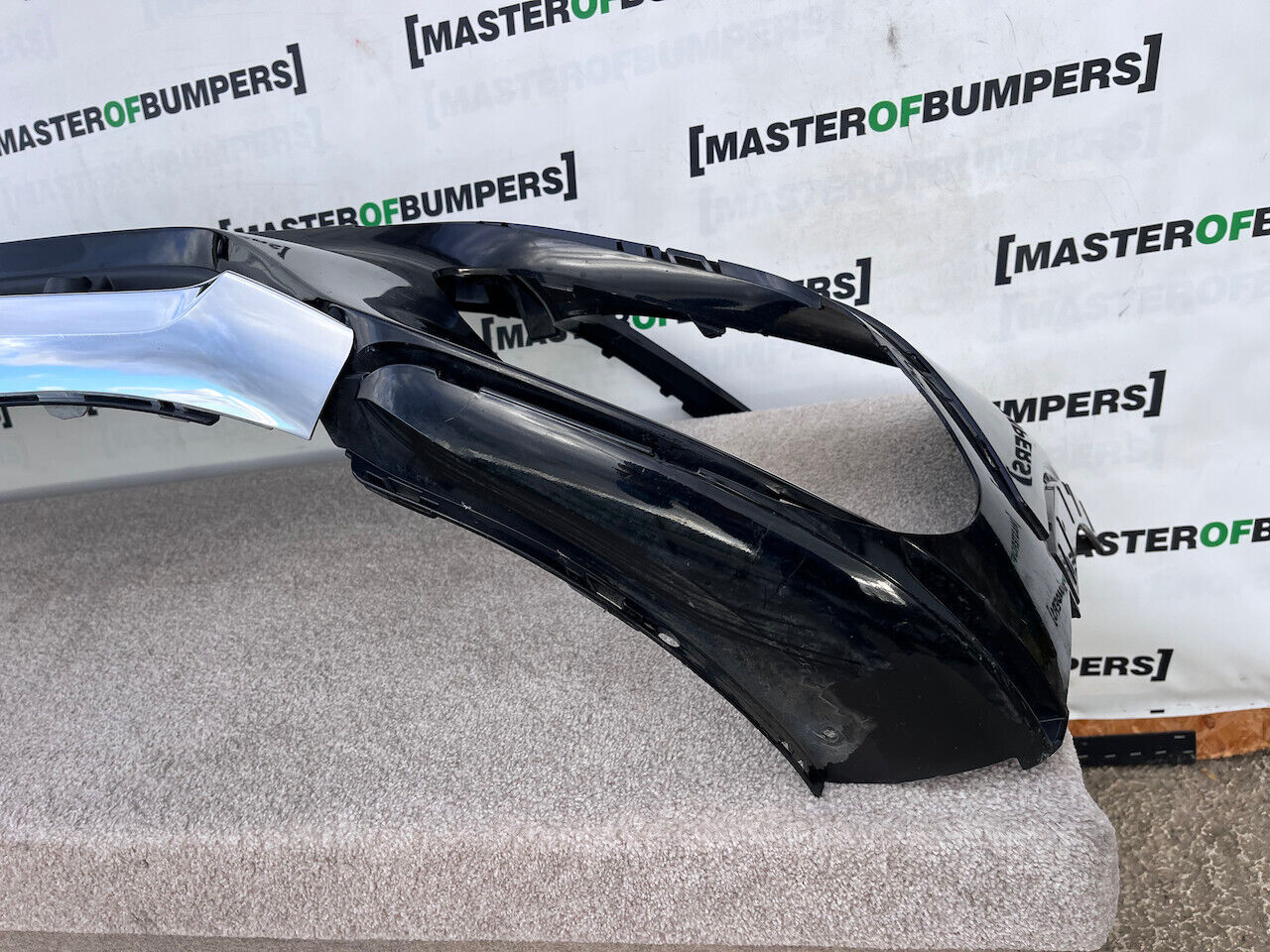 Mercedes Glb Amg Sport Suv A247 2019-2023 Front Bumper No Pdc Genuine [e949]