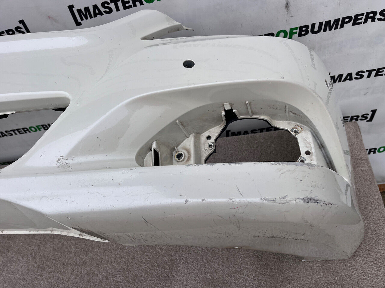 Mercedes Sl Sport R230 2008-2011 Front Bumper 6 Pdc Genuine [e958]