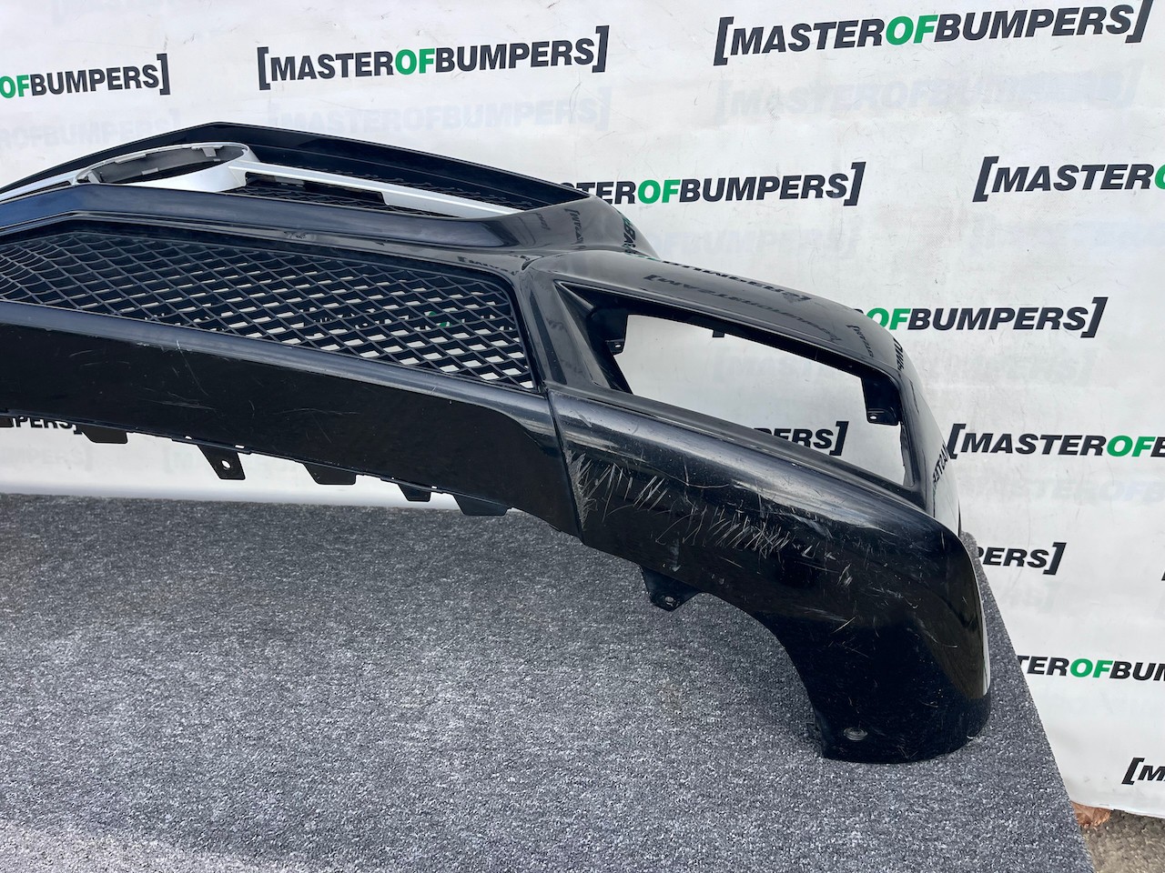 Mercedes Slk Amg Sport A172 Mk3 2012-2015 Front Bumper No Pdc Genuine [e362]