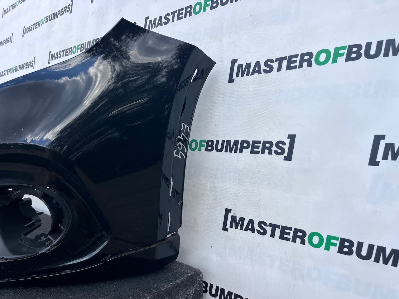 Mercedes Gla Urban A156 Mk1 Lift 2017-2020 Front Bumper Pdc Genuine [e464]