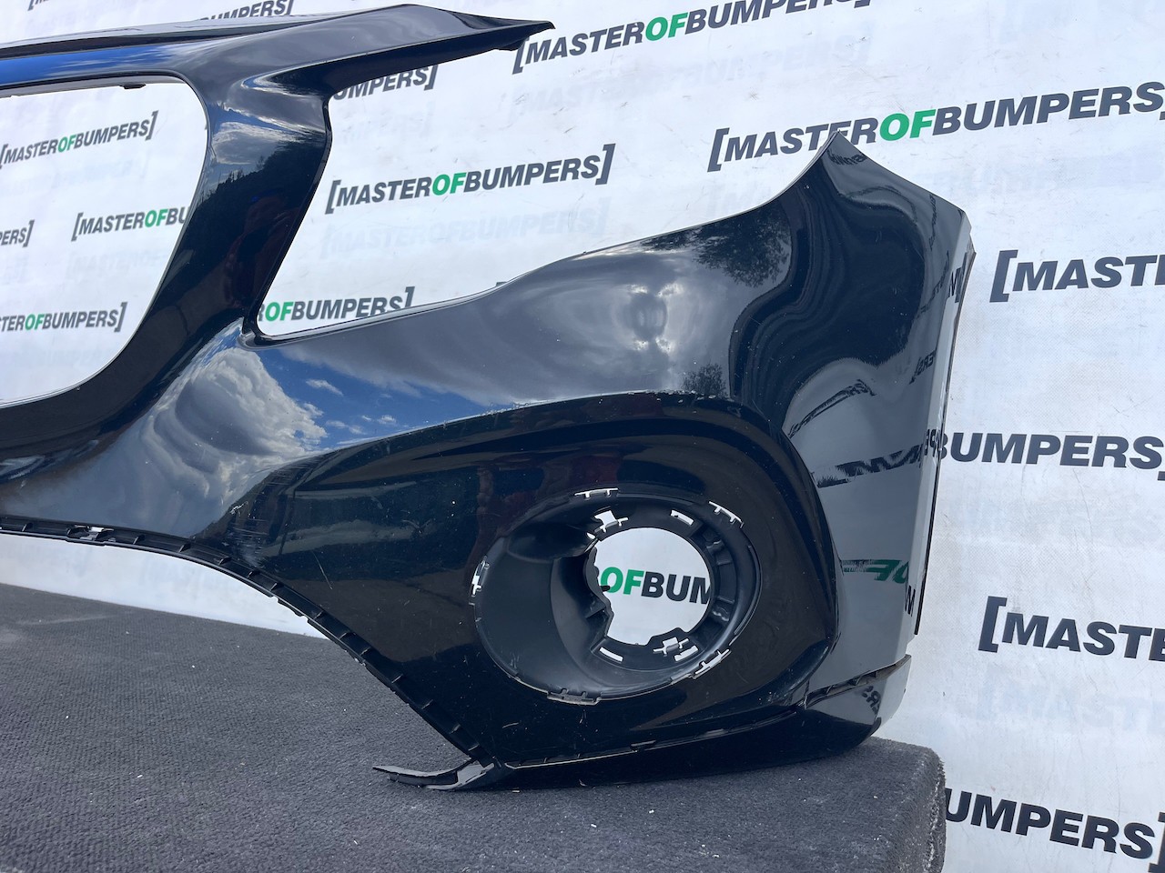 Mercedes Gla Urban A156 Mk1 Lift 2017-2020 Front Bumper Pdc Genuine [e464]