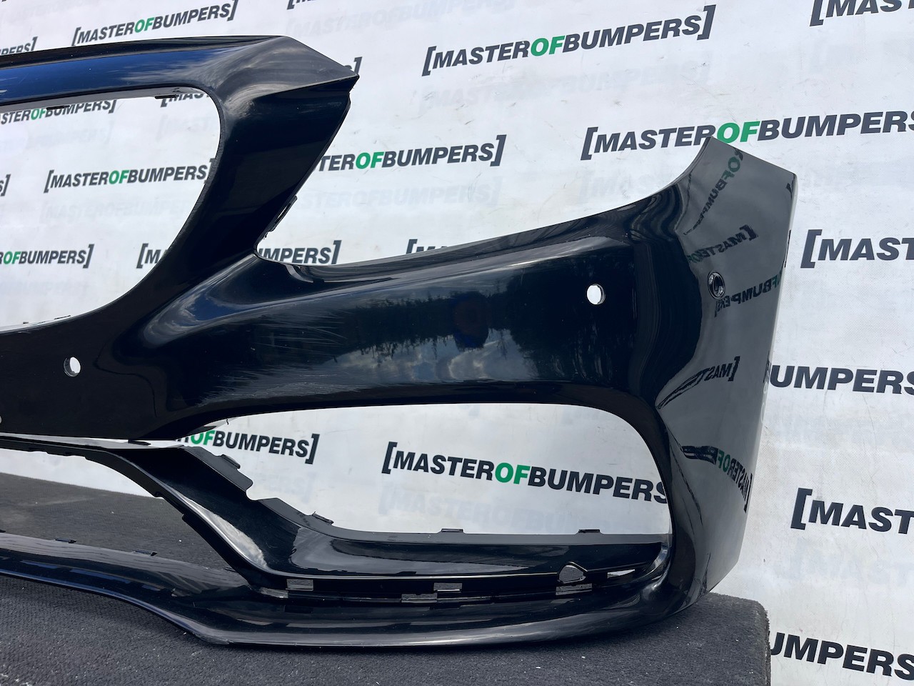 Mercedes C63 Amg Sport A205 Saloon Estate 2015-2018 Front Bumper Genuine [e480]