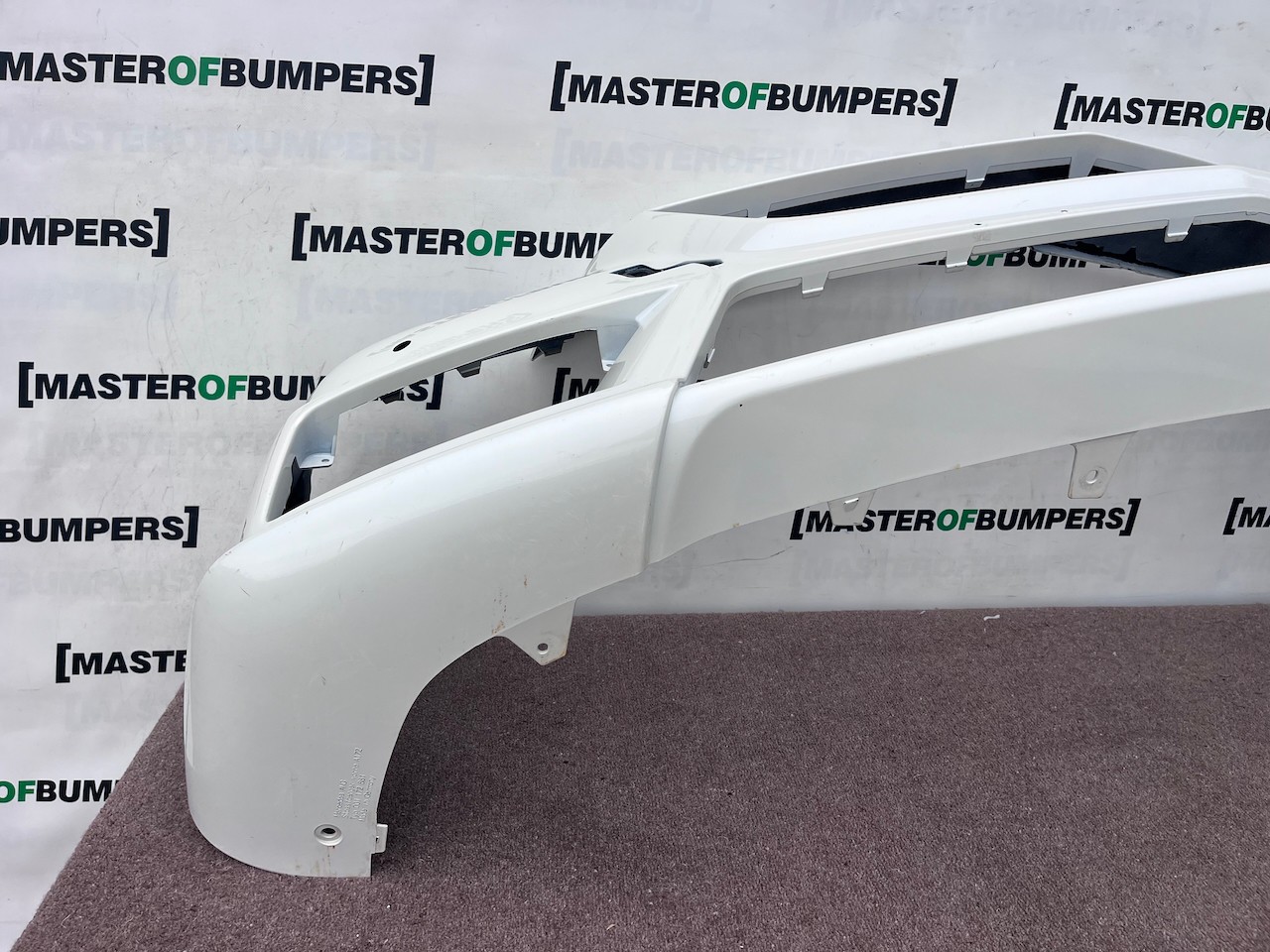 Mercedes Slk Amg Sport A172 Mk3 2012-2015 Front Bumper 6 Pdc Jets Genuine [e493]