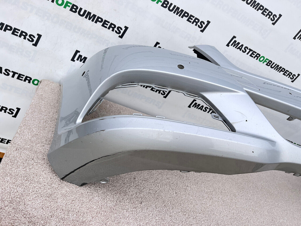 Mercedes C Class Elegance A204 Face Lift 2010-2013 Front Bumper Genuine [e759]