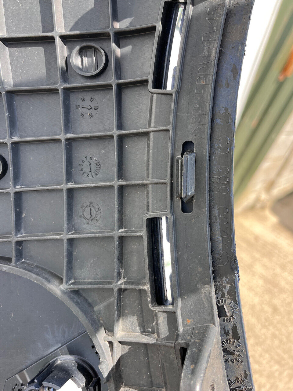 Mercedes Glc Se 4matic A253 2015-2018 Front Bumper 6 Pdc Genuine [e38]