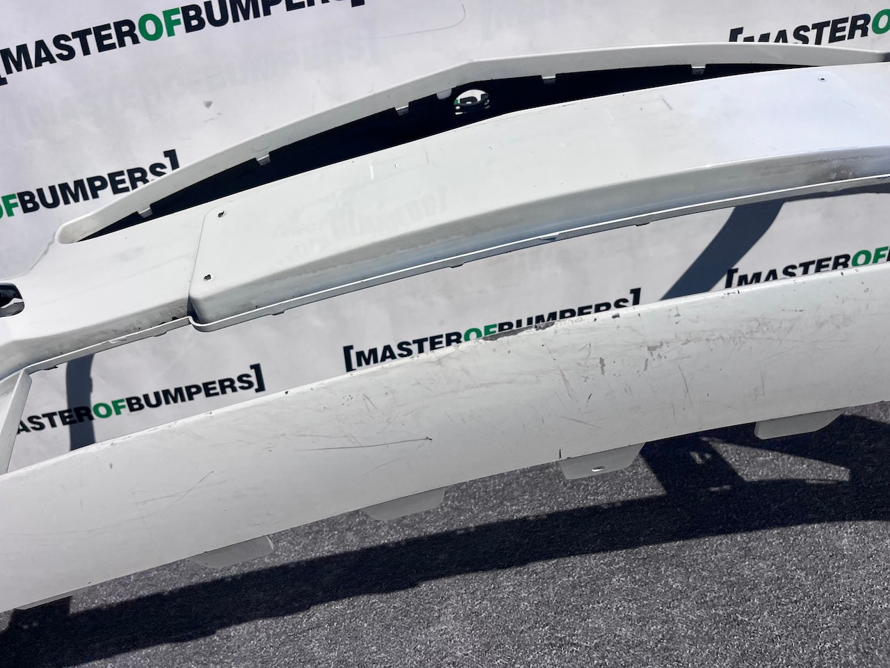 Mercedes A Class Se A176 Hatchback 2012-2015 Front Bumper No Pdc Genuine [e400]