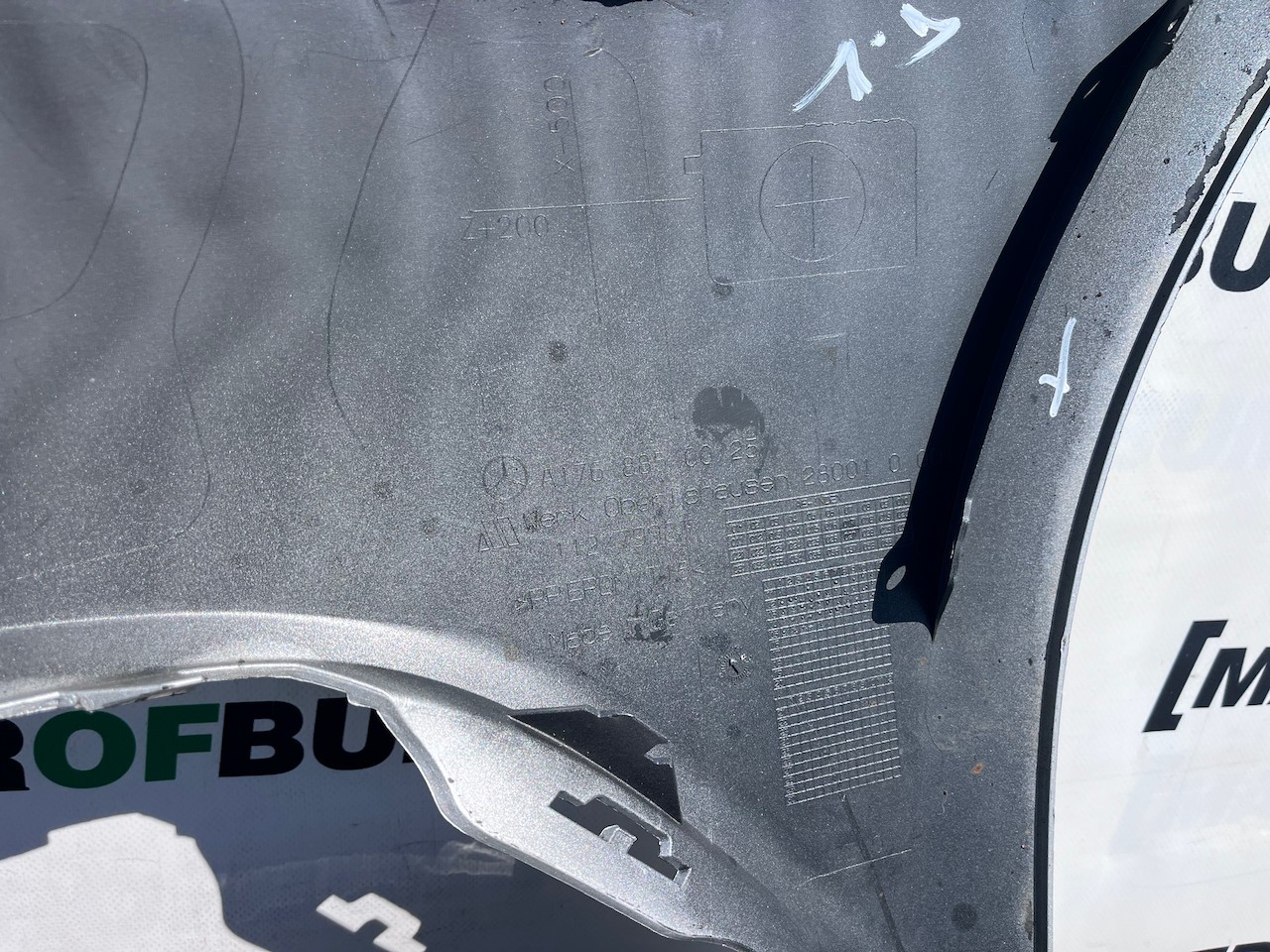 Mercedes A Class Se A176 Hatchback 2012-2015 Front Bumper No Pdc Genuine [e402]