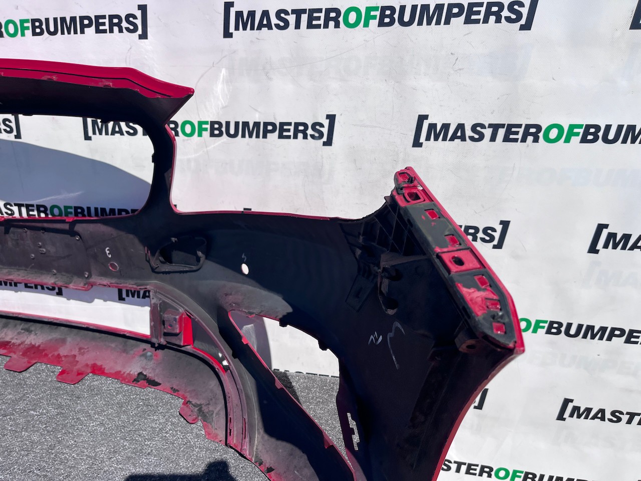 Mercedes A Class Se A176 Hatchback 2012-2015 Front Bumper 4 Pdc Genuine [e403]