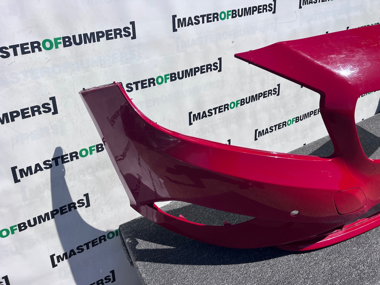 Mercedes A Class Se A176 Hatchback 2012-2015 Front Bumper 4 Pdc Genuine [e403]