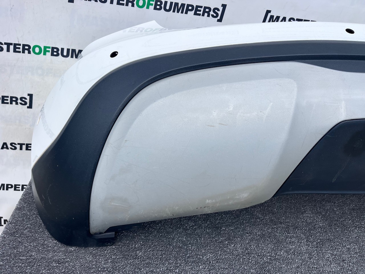 Mercedes Gla 4 Matic Se A156 Lift 2017-2020 Rear Bumper 6 Pdc Genuine [e424]