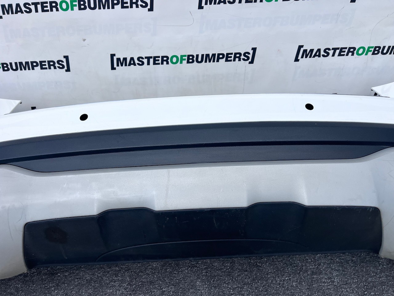 Mercedes Gla 4 Matic Se A156 Lift 2017-2020 Rear Bumper 6 Pdc Genuine [e424]
