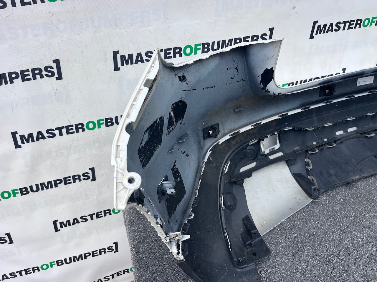 Mercedes Gla 4 Matic Se A156 Lift 2017-2020 Rear Bumper 6 Pdc Genuine [e424]