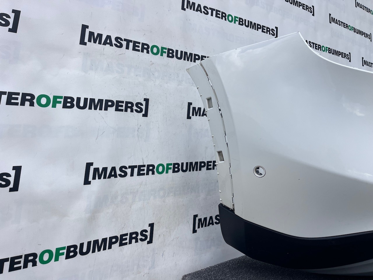 Mercedes Gla 4 Matic Se A156 Lift 2017-2020 Rear Bumper 6 Pdc Genuine [e424]